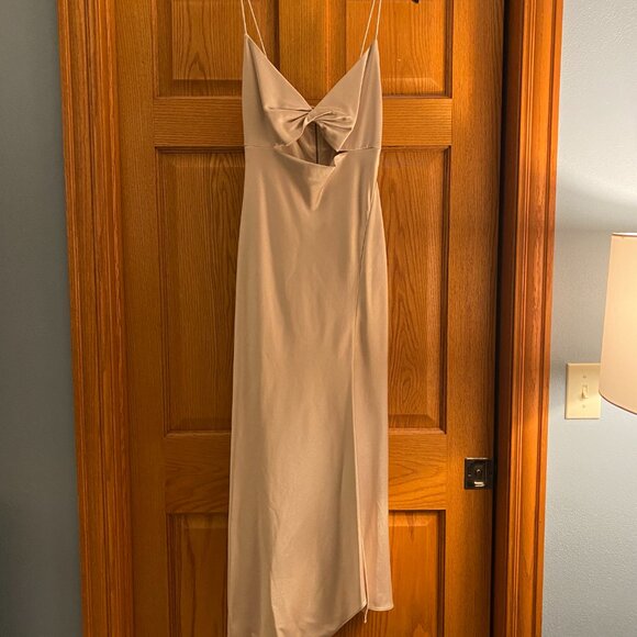 NWT Alice + Olivia Harmony twist midi dress - Size 8 - Picture 6 of 6